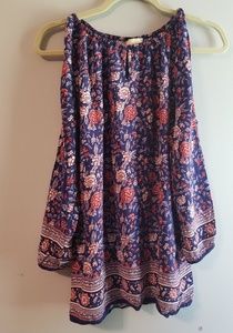 LUCY AND LAUREL Purple Flower Cold Shoulder Top